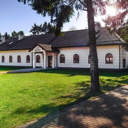 Revita Юзефув Экстерьер фото